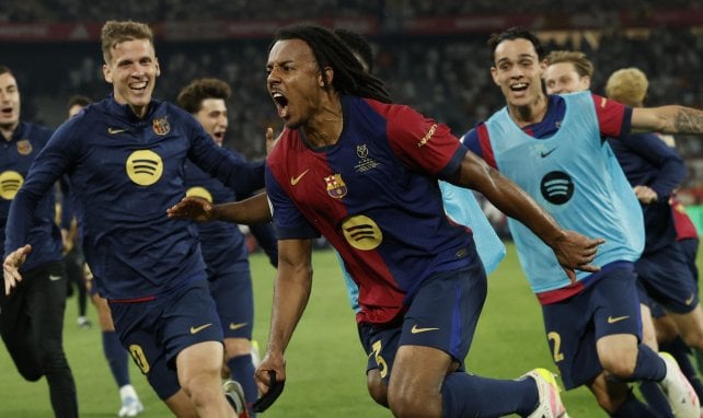 Jules Koundé célèbre son but en Copa del Rey