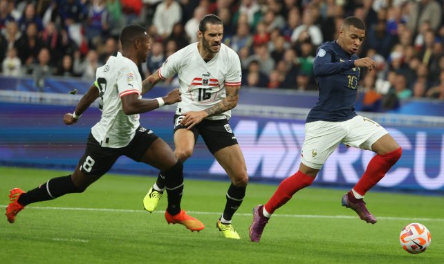 Kylian Mbappé en action avec l'équipe de France. 
