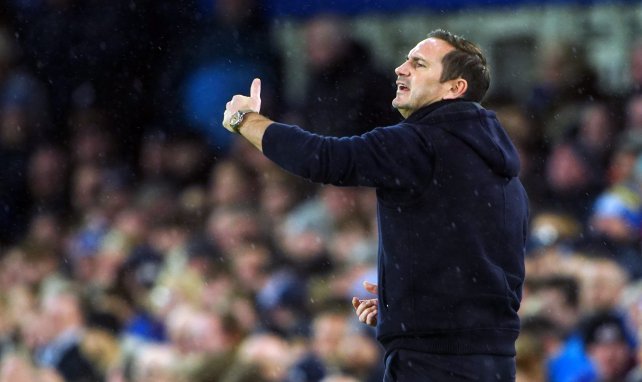 Everton : proche de la sortie, Frank Lampard se fait cartonner de toutes parts !