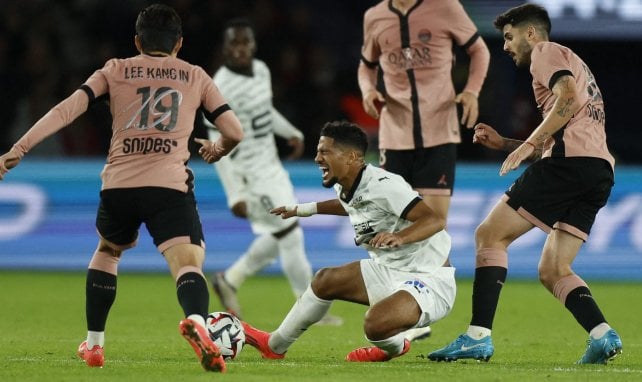 Lucas Beraldo sous les couleurs du PSG.