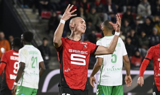 Leo Østigård avec Rennes