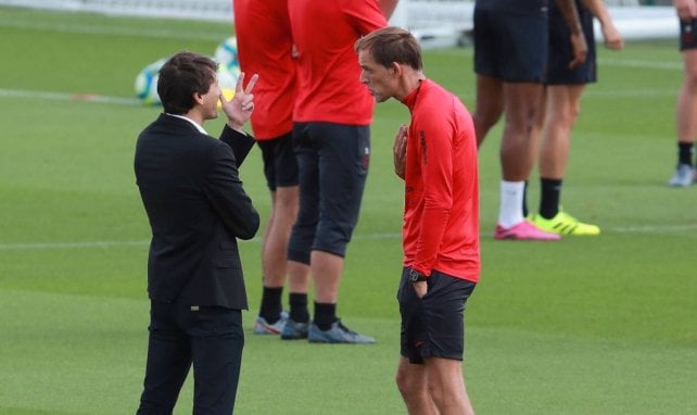 Leonardo et Thomas Tuchel lors d'un entrainement du PSG 