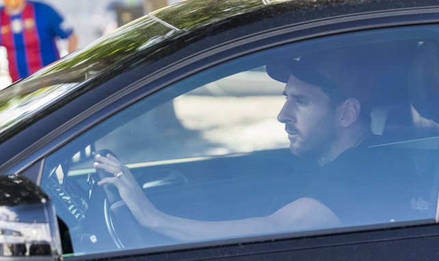 Lionel Messi dans sa voiture