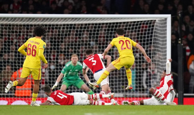 Diogo Jota transperce la défense d'Arsenal et donne l'avantage à Liverpool !