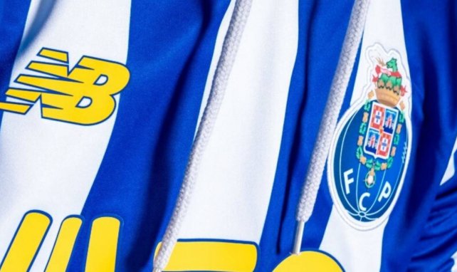Le nouveau maillot domicile du FC Porto 2020-2021