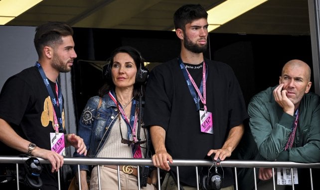 Luca et Theo Zidane avec leurs parents