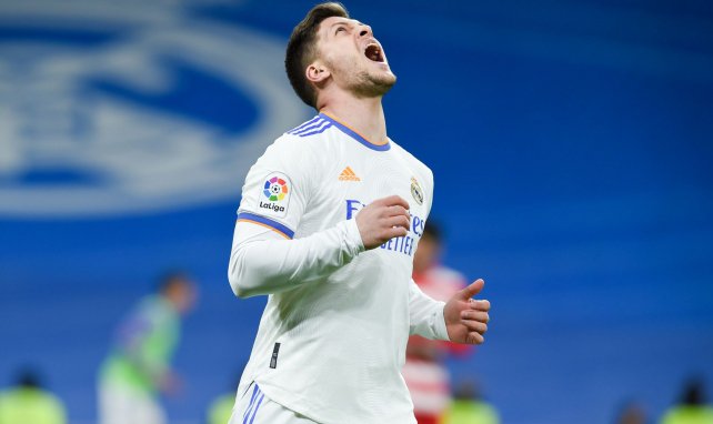 Le Real Madrid va libérer Luka Jovic !