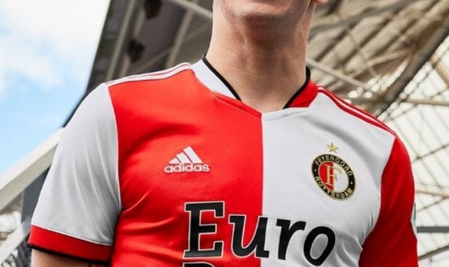 Le nouveau maillot domicile de Feyenoord pour la saison 2021-2022 !