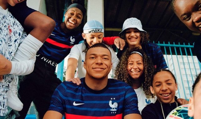 Le maillot domicile de l'équipe de France pour l'Euro 2020