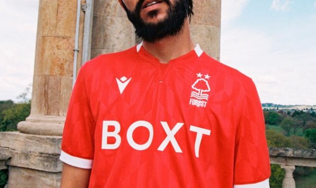 Le maillot domicile de Nottingham Forest pour la saison 2021-2022 !