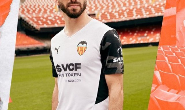 Le maillot domicile de Valence pour la saison 2021-2022 !