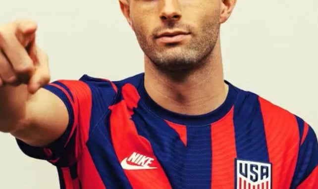 Christian Pulisic avec le nouveau maillot extérieur des Etats-Unis !