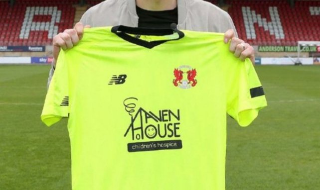Le nouveau maillot extérieur du club sponsorisé par Harry Kane !