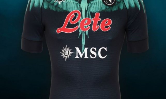 Le nouveau maillot de Naples