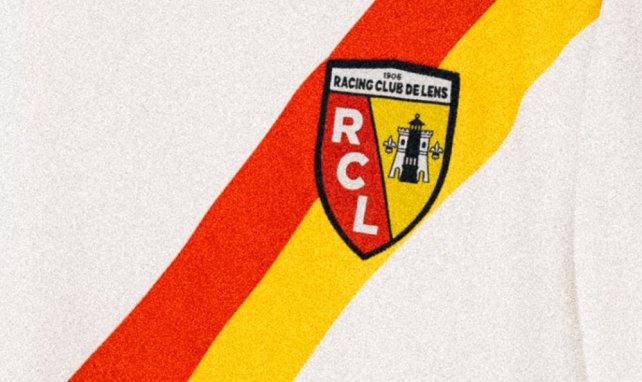Le nouveau maillot third 2022-2023 du RC Lens par PUMA