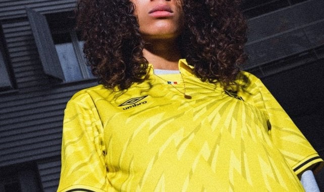 L'un des nouveaux maillots de gardien du Stade de Reims !