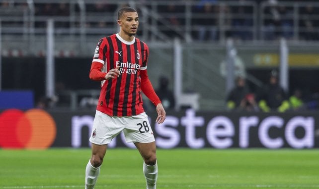Malick Thiaw avec l'AC Milan