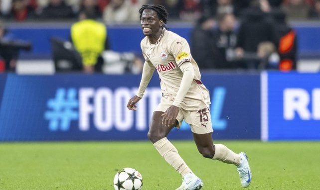 Deux clubs de Ligue 1 se disputent Mamady Diambou