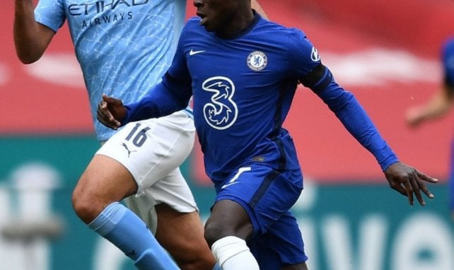 N'Golo Kanté face à Rodri et Manchester City