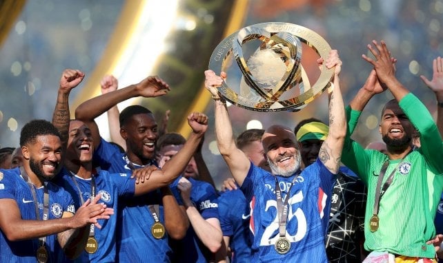 Chelsea veut mettre 15 joueurs dehors !