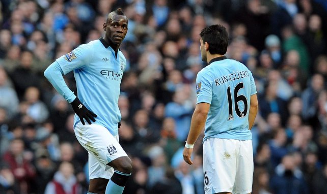 Mario Balotelli et Kun Aguero à Manchester City FC