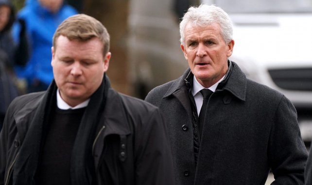 Mark Hughes retrouve un banc en D4.