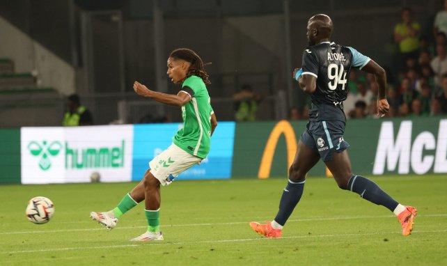 Mathis Amougou avec l'ASSE