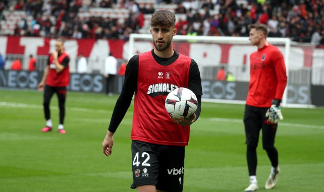 Mattia Viti, avec Nice