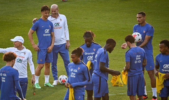 Équipe de France : trois joueurs ont marqué des points devant Zinedine Zidane