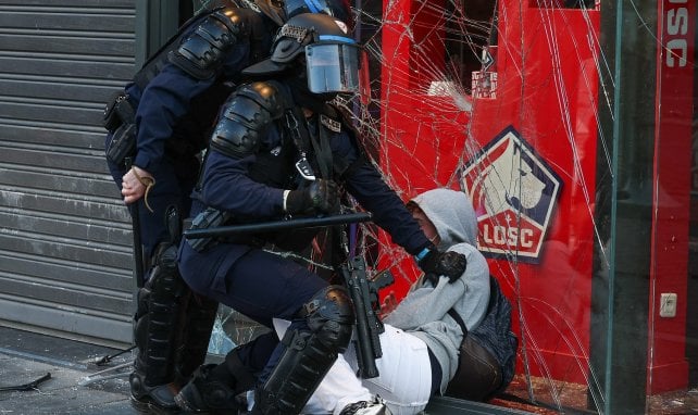 La Ligue 1 fait face à une grande menace après le week-end de chaos en France