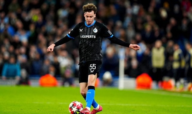 Maxim De Cuyper file à Brighton