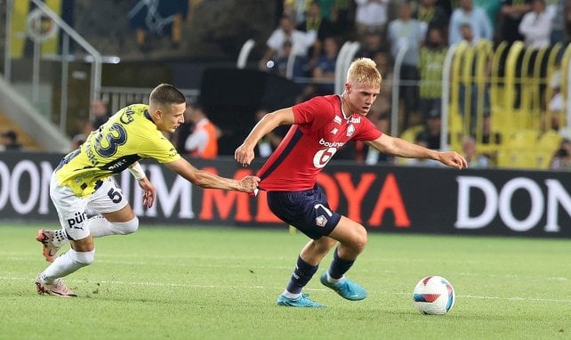 Szymanski (Fenerbahçe) et Haraldsson (Lille)