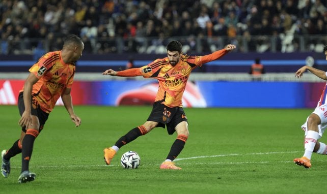 Paris FC : Pierre-Lees Melou forfait pour le derby face au PSG