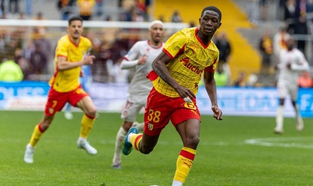 Lens : 4 clubs de L1 veulent récupérer Rayan Fofana 