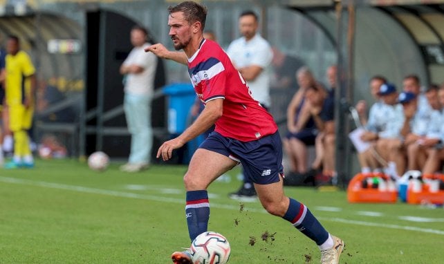 Lille : Gaëtan Perrin pointe du doigt le manque de constance