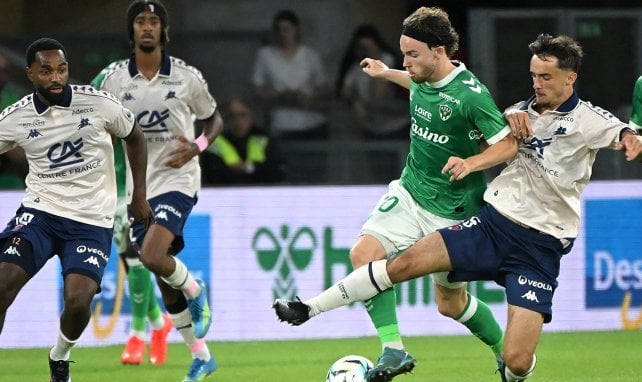 Ligue 2 : Saint-Étienne enchaîne contre Clermont, Nantes perd encore