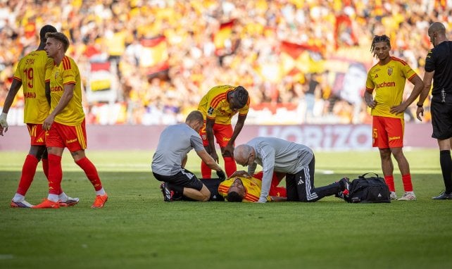 RC Lens : Dino Toppmöller traverse sa première grosse zone de turbulences