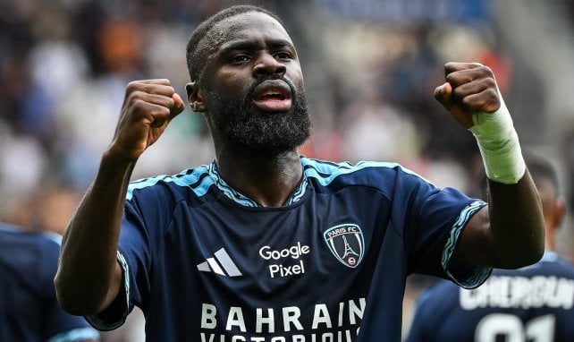Ligue 1 : le Paris FC écrase Nice et prend la tête du classement