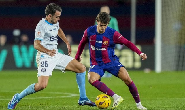 Eric Garcia (Girona) contre Joao Felix (FC Barcelone)