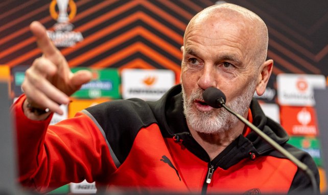 Stefano Pioli entraîneur de l'AC Milan