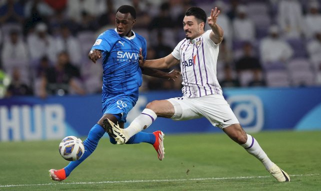 Saud Abdulhamid (Al Hilal) contre Al Ain