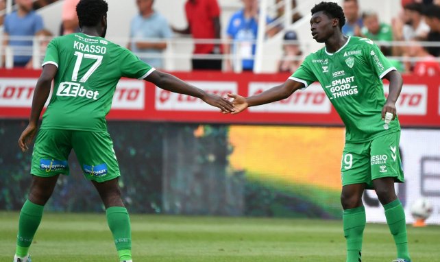 Ligue 2 : Saint-Etienne n’est plus la lanterne rouge après sa victoire face à Annecy