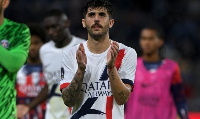 Lucas Beraldo avec le PSG