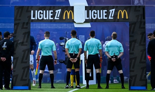 Ligue 1 : la Direction de l’arbitrage confirme une erreur lors de Lens-Auxerre
