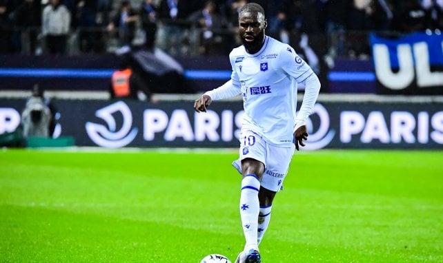 AJA : Lassine Sinayoko en discussion avec plusieurs clubs français et européens 