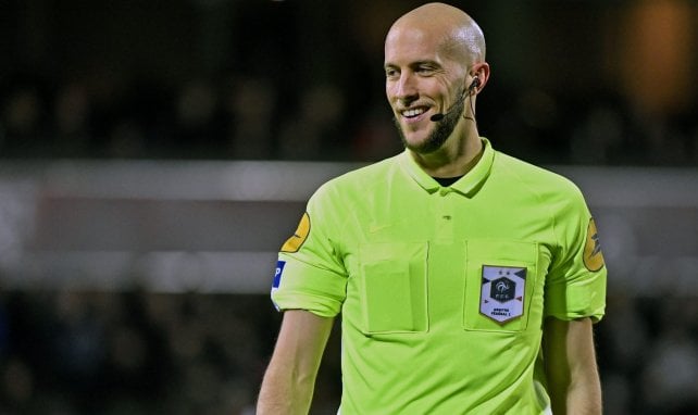 Le nouveau week-end ridicule des arbitres de Ligue 1 !