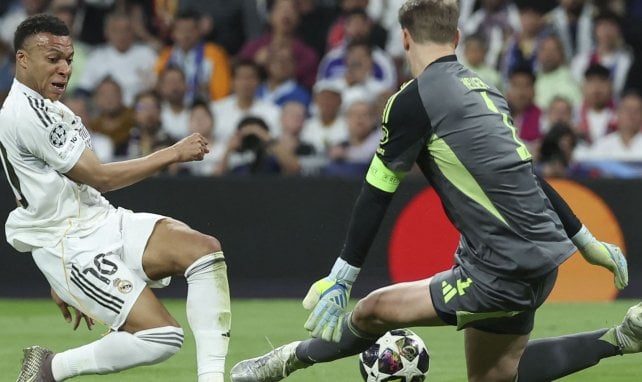 Real Madrid - Bayern Munich : Manuel Neuer a bluffé toute la planète football