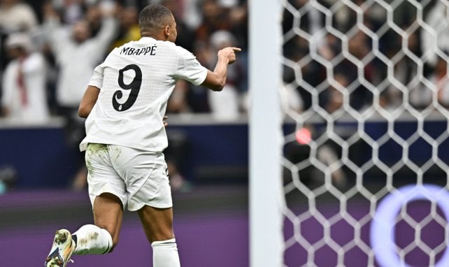 Mbappé célèbre son but contre Pachuca