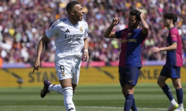 Kylian Mbappé célèbre un but lors du Clasico