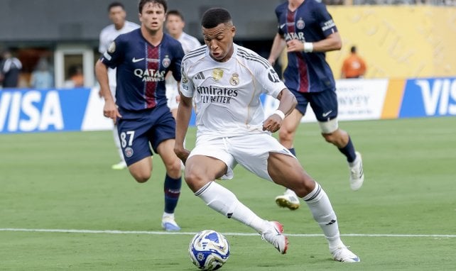 Real Madrid : Xabi Alonso a un gros problème avec Kylian Mbappé !